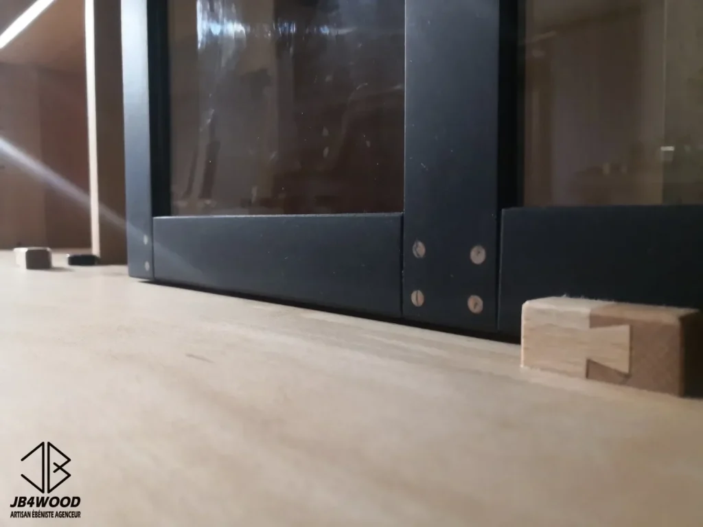 Buffet bois hêtre massif porte vitrée — JB4WOOD