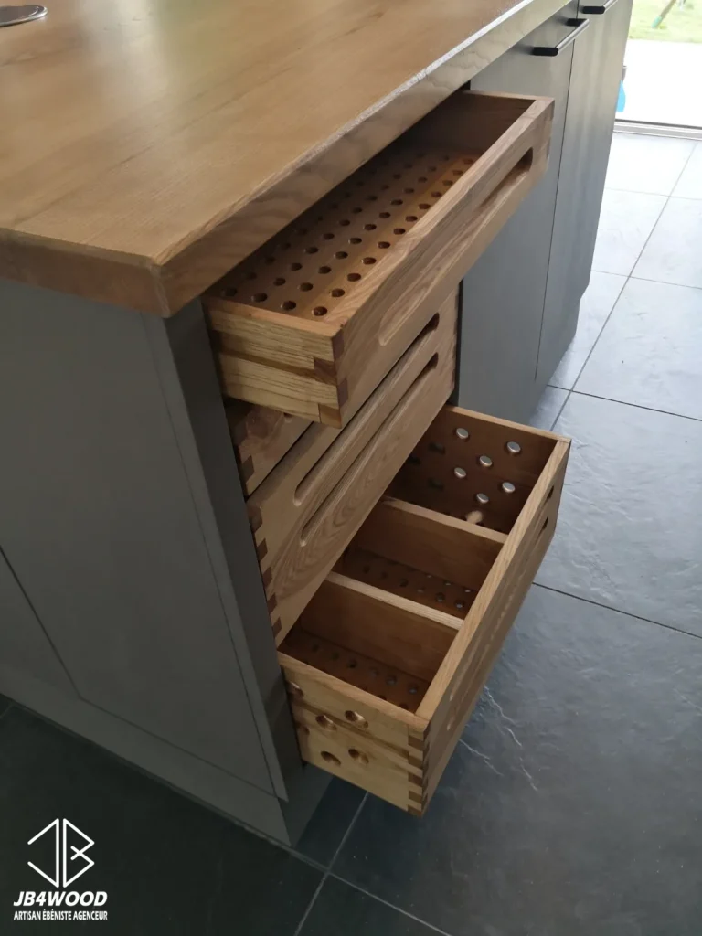 Îlot central de cuisine légumiers bois massif frêne Valchromat — JB4WOOD