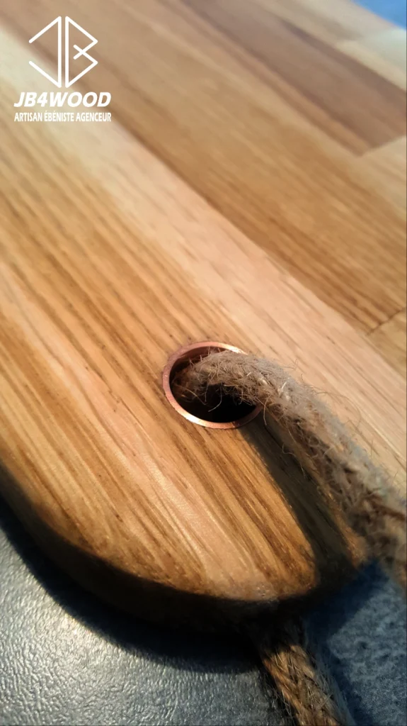 Incrustation cuivre dans bois de chêne massif et corde — Création JB4WOOD ébéniste artisan