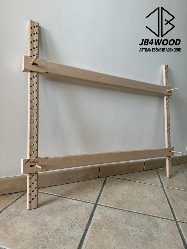 Métier à broder de Luneville en hêtre massif fait main par JB4WOOD ébéniste artisan Auvergne